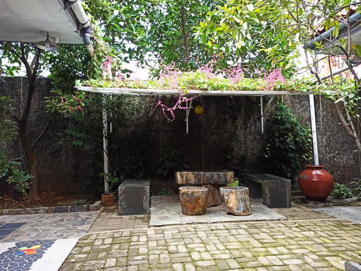 Jeng Tini Guest House 보고르 외부 사진